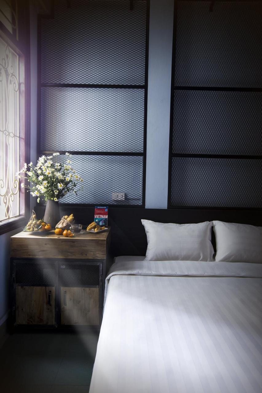 The Chi Novel Hostel Hanoï Extérieur photo